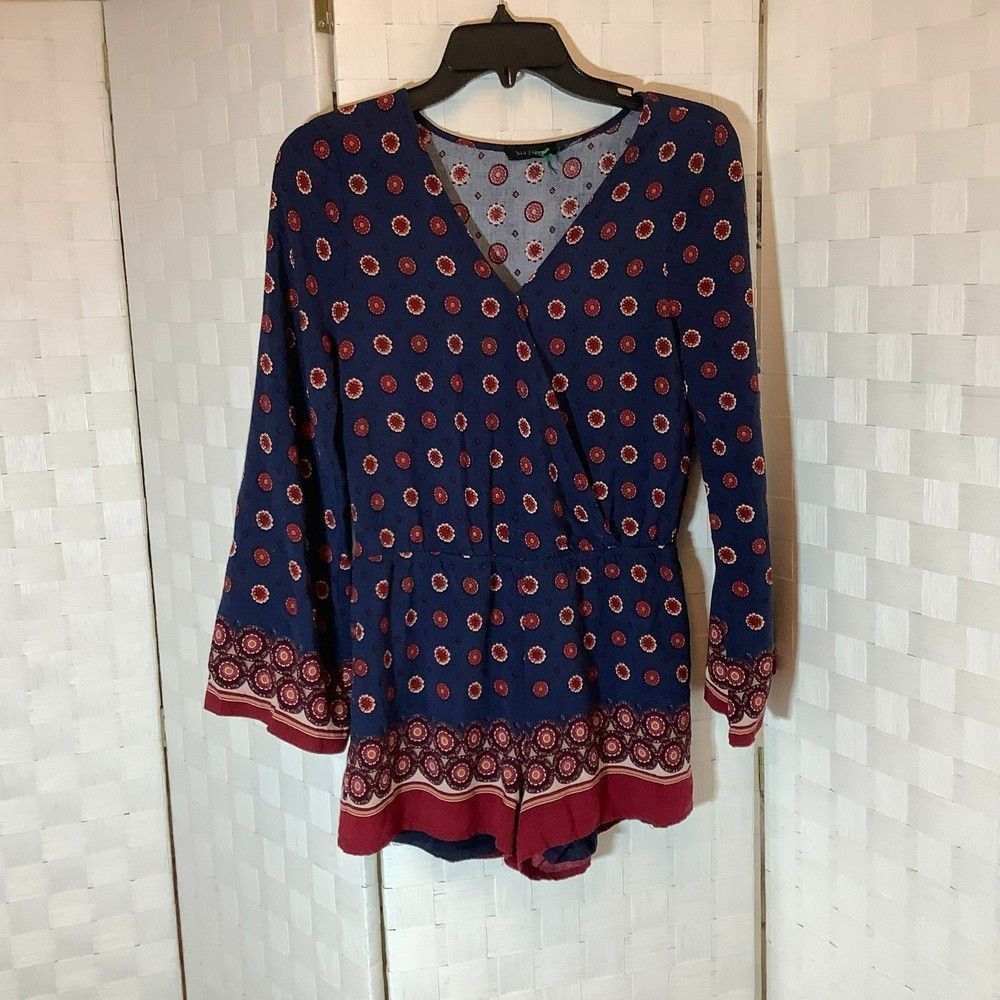 blu pepper navy print romper size large